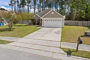 719 Savannah Dr, Jacksonville, NC 28546 - Photo 4