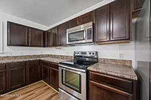 719 Savannah Dr, Jacksonville, NC 28546 - Photo 18