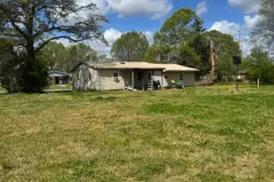 104 Smith St, Robersonville, NC 27871 - Photo 4