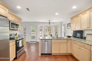 138 Candlewood Dr, Wallace, NC 28466 - Photo 8