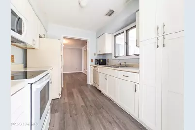 8208 Schooner Place, Wilmington, NC 28412 - Photo 10