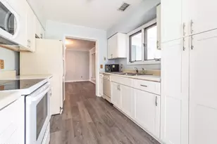 8208 Schooner Pl, Wilmington, NC 28412 - Photo 10