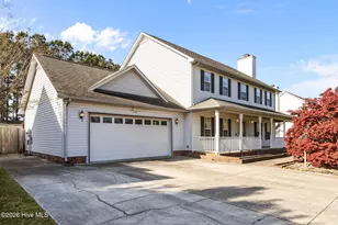 1017 N Cmns Dr, Jacksonville, NC 28546 - Photo 2