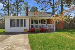 296 Sixth St, Ayden, NC 28513 - Photo 2