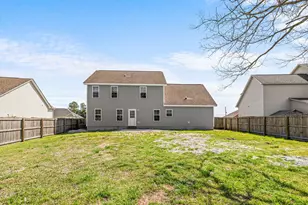 221 Holly Grove Ct E, Jacksonville, NC 28540 - Photo 8