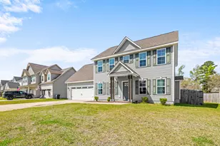 221 Holly Grove Ct E, Jacksonville, NC 28540 - Photo 2