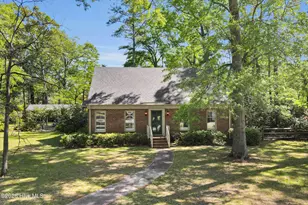 3536 Canterbury Rd, Trent Woods, NC 28562 - Photo 8