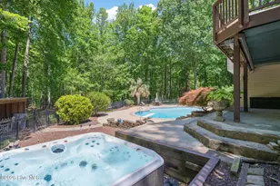 5016 Elkwood Ct, Raleigh, NC 27613 - Photo 6