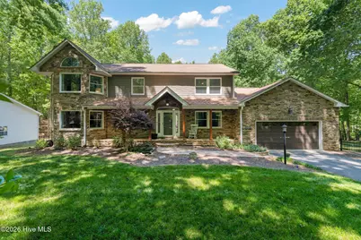 5016 Elkwood Court, Raleigh, NC 27613 - Photo 2