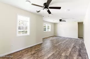 41 Oliver Ln, Burgaw, NC 28425 - Photo 12