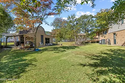 508 University Drive, Jacksonville, NC 28546 - Photo 8