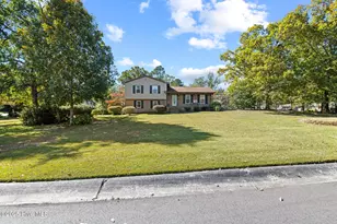 508 University Dr, Jacksonville, NC 28546 - Photo 2