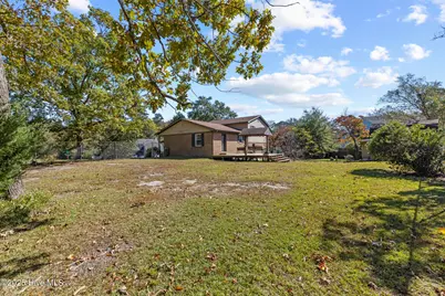 508 University Drive, Jacksonville, NC 28546 - Photo 6