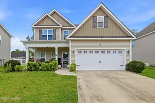106 Periwinkle St, Burgaw, NC 28425 - Photo 2