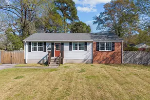 720 Barn St, Jacksonville, NC 28540 - Photo 2