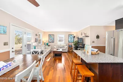 104 E Blackman Street, Nags Head, NC 27959 - Photo 6