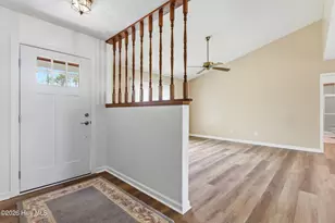 1513 Santa Lucia Dr, New Bern, NC 28560 - Photo 2