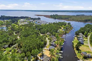 1513 Santa Lucia Dr, New Bern, NC 28560 - Photo 18