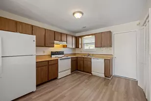 208 Yaupon Dr, Jacksonville, NC 28546 - Photo 10