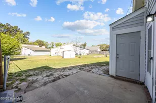 208 Yaupon Dr, Jacksonville, NC 28546 - Photo 38