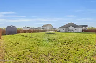 609 Turkey Trot Trl, Maysville, NC 28555 - Photo 32