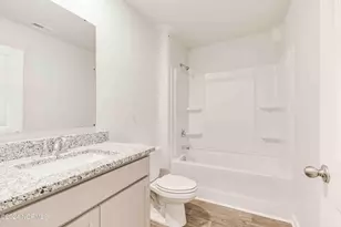 426 Oak Knl Dr, Jacksonville, NC 28546 - Photo 22