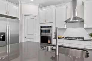 1021 Martin Farms Blvd, Aberdeen, NC 28315 - Photo 6