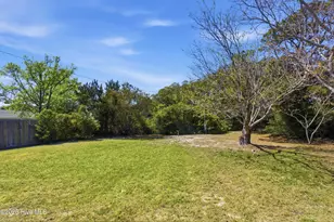360 Island Rd, Harkers Island, NC 28531 - Photo 6