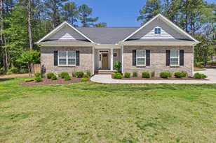 409 Piney Oak Dr, Carthage, NC 28327 - Photo 1