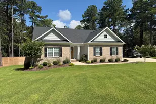 409 Piney Oak Dr, Carthage, NC 28327 - Photo 2