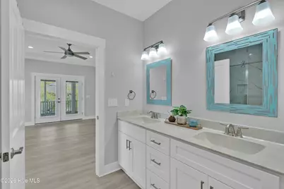 228 NE 38th Street, Oak Island, NC 28465 - Photo 30