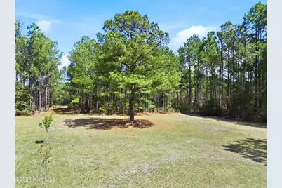 275 Folkstone Road, Holly Ridge, NC 28445 - Photo 10