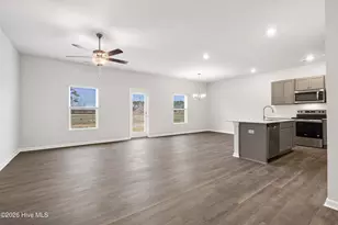 100 Nesbitt Ct, Jacksonville, NC 28546 - Photo 16