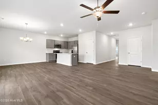 100 Nesbitt Ct, Jacksonville, NC 28546 - Photo 8