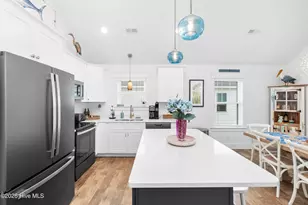 535 W Eden St, Kill Devil Hills, NC 27948 - Photo 12