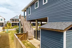 535 W Eden St, Kill Devil Hills, NC 27948 - Photo 36