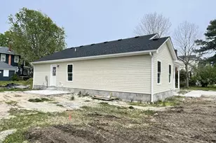 908 McPherson St, Elizabeth City, NC 27909 - Photo 4