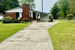 42 Oak St, Whiteville, NC 28472 - Photo 2