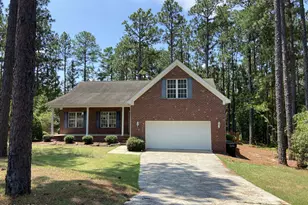 2 Moore Dr, Pinehurst, NC 28374 - Photo 1