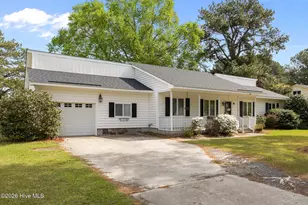2121 Jennifer Pl, Greenville, NC 27858 - Photo 2