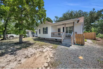 220 NE 55th Street, Oak Island, NC 28465 - Photo 4