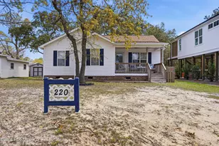 220 NE 55th St, Oak Island, NC 28465 - Photo 2