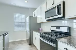 1009 Josh Ct, Greenville, NC 27834 - Photo 10