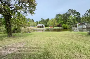 172 Sunset Cir, Hertford, NC 27944 - Photo 10