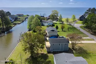 172 Sunset Cir, Hertford, NC 27944 - Photo 2