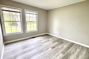 111 Tree Fern Dr, Morehead City, NC 28557 - Photo 12