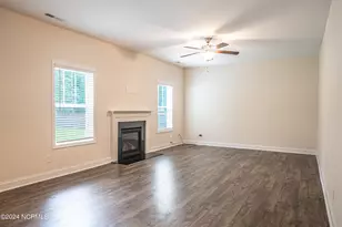331 Glade Dr, Aberdeen, NC 28315 - Photo 16