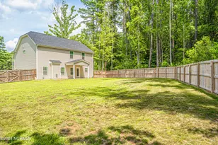 331 Glade Dr, Aberdeen, NC 28315 - Photo 52