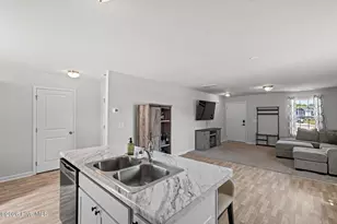 202 New Home Pl, Holly Ridge, NC 28445 - Photo 10