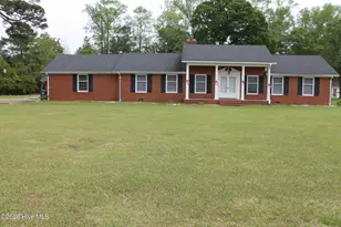 1408 Union Valley Rd, Whiteville, NC 28472 - Photo 2